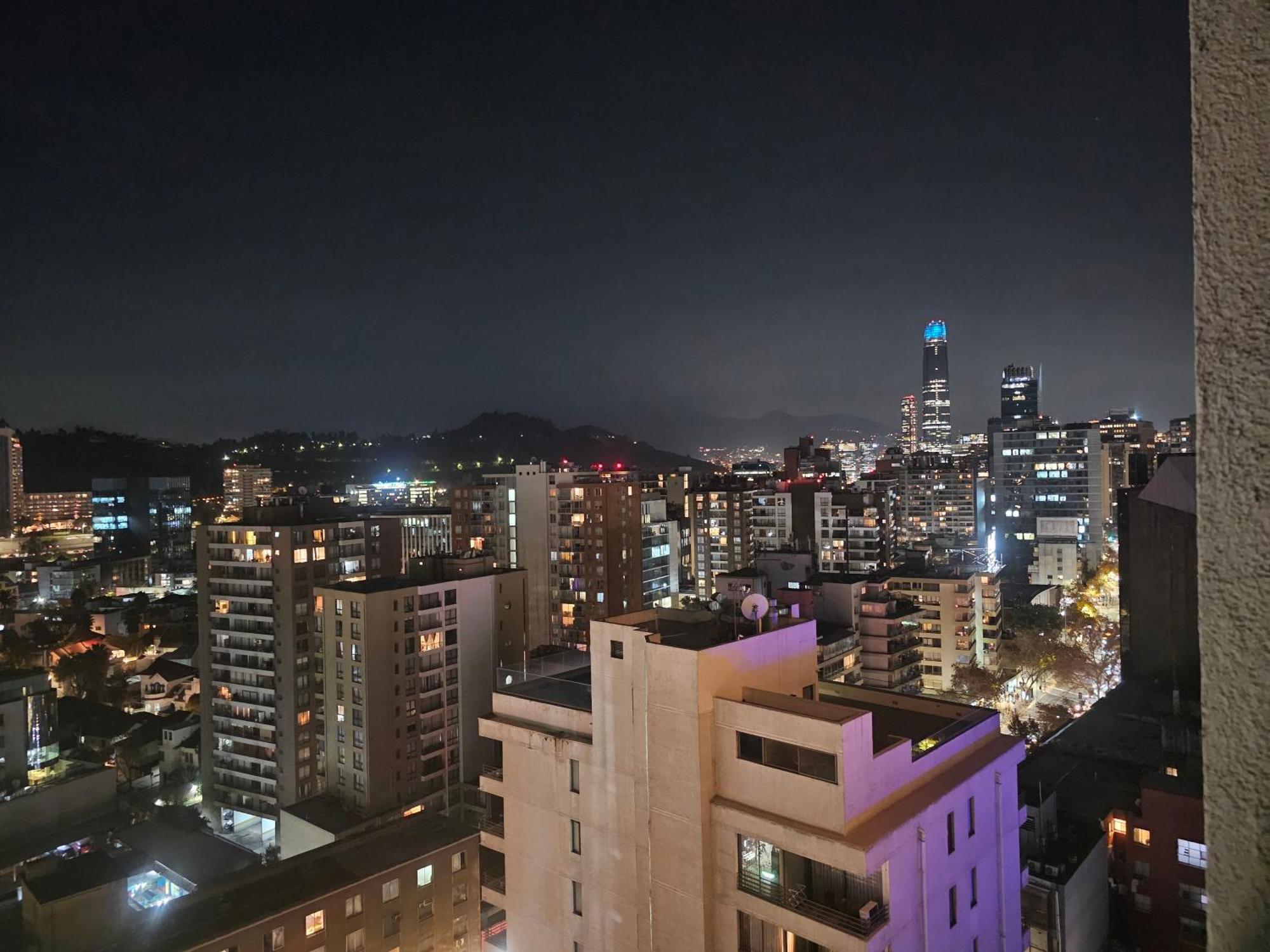 Metro Manuel Montt Apartment Santiago Exterior photo